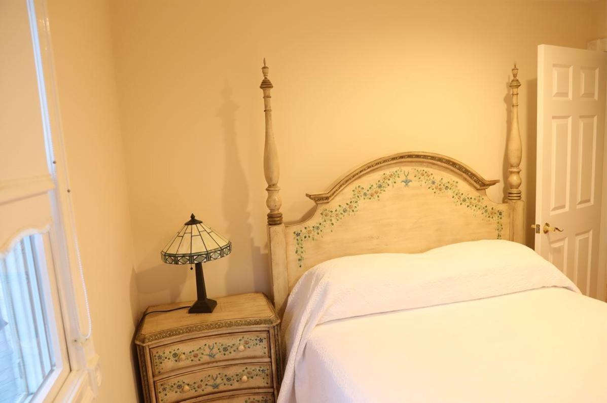 By The Sea Guests Bed & Breakfast And Suites Dennisport Quarto foto