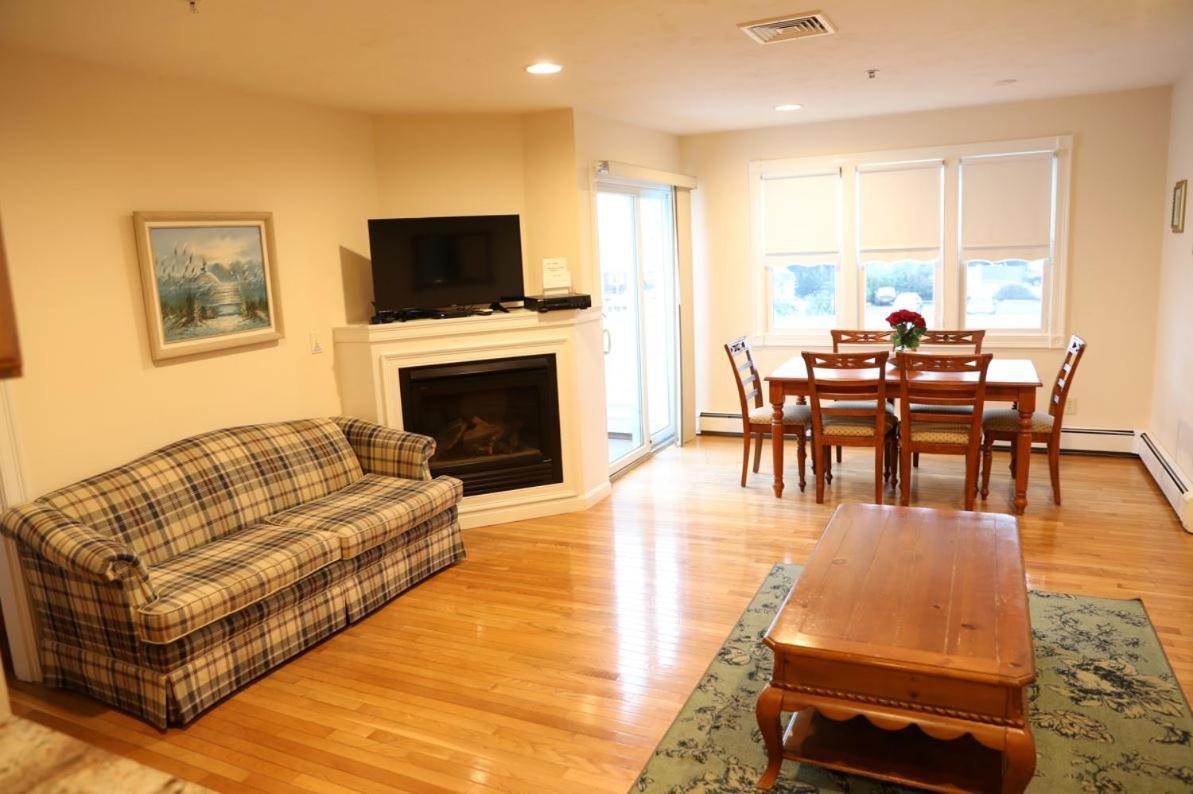 By The Sea Guests Bed & Breakfast And Suites Dennisport Quarto foto